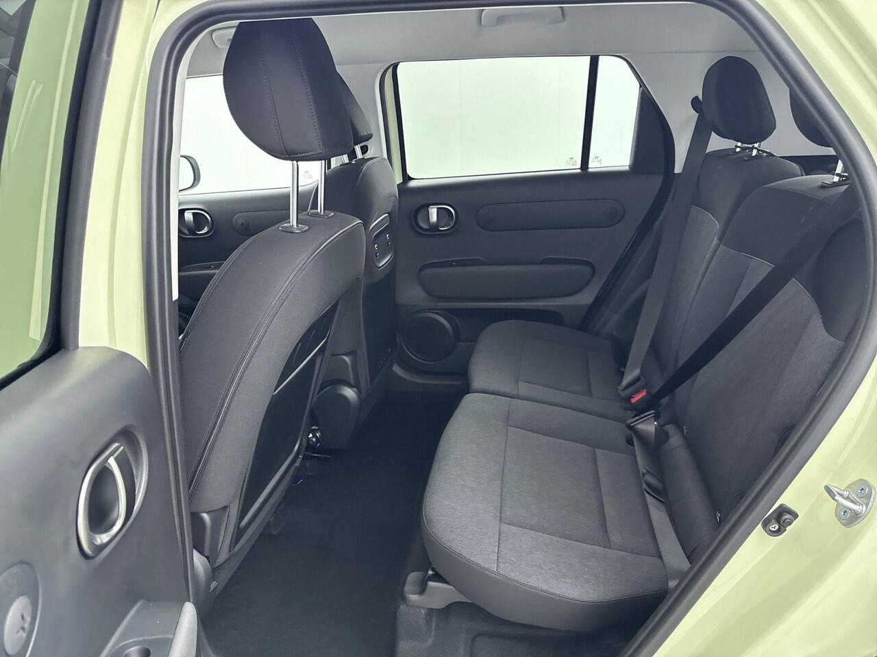 Hyundai INSTER Pulse 49 kWh | 3-Fasen | Snelladen | Navigatie | Camera | Parkeersensoren |