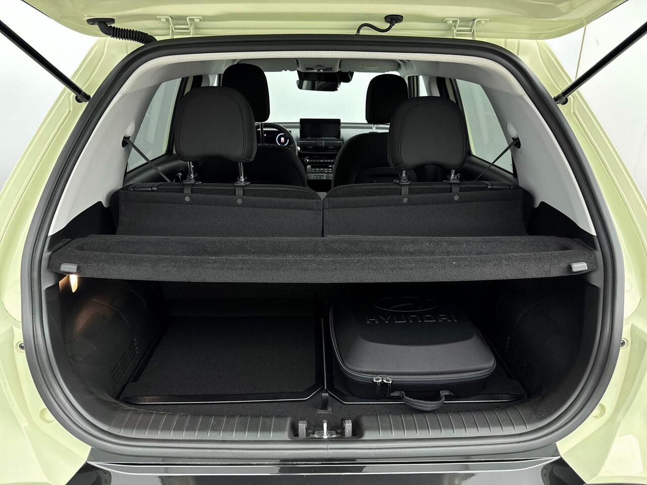 Hyundai INSTER Pulse 49 kWh | 3-Fasen | Snelladen | Navigatie | Camera | Parkeersensoren |