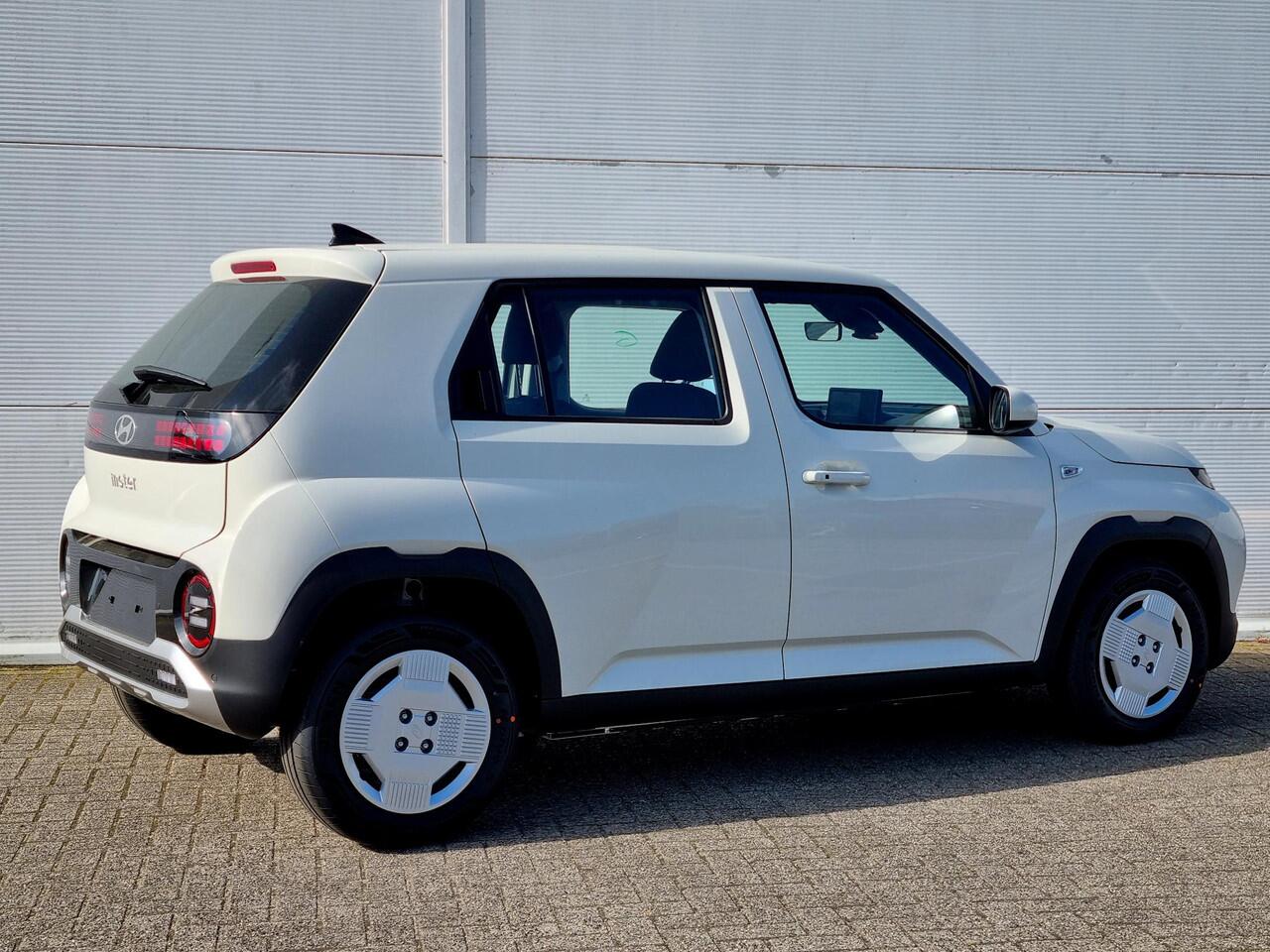 Hyundai INSTER E-Motion 42 kWh /Incl. ¤3000,- inruilvoordeel / Navigatie / Apple & Android carplay / 3 maanden levertijd /