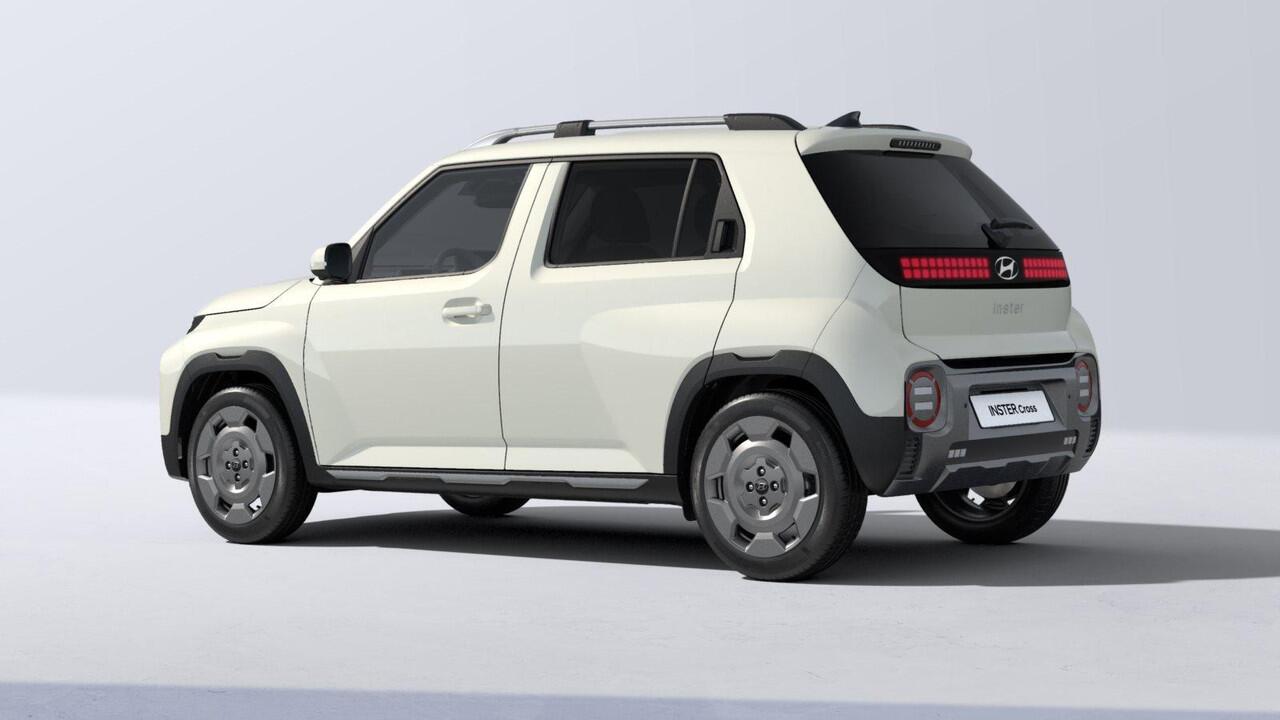 Hyundai INSTER Cross Sky Plus 49 kWh /Incl. ¤3000,- inruilvoordeel / Schuif-kantel dak / Navigatie / Apple & Android carplay / levertijd 3 maanden /