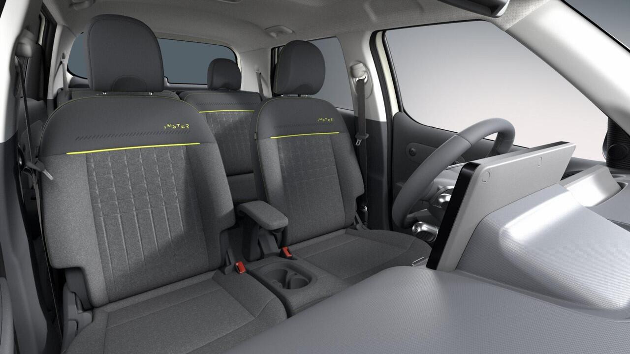 Hyundai INSTER Cross Sky Plus 49 kWh /Incl. ¤3000,- inruilvoordeel / Schuif-kantel dak / Navigatie / Apple & Android carplay / levertijd 3 maanden /