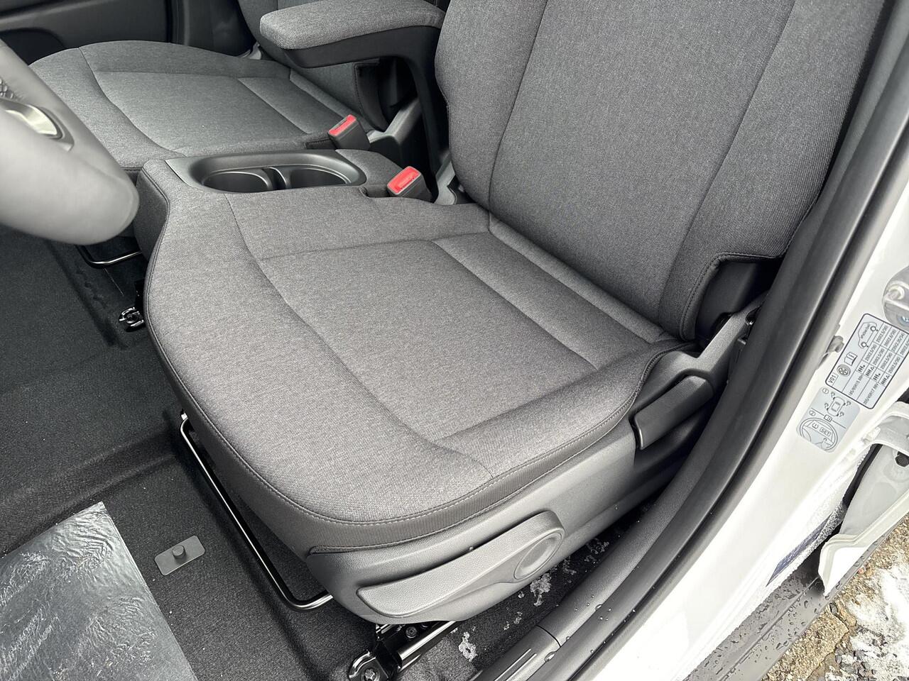 Hyundai INSTER Evolve 49 kWh | Winterpack | Uit voorraad leverbaar | Warmtepomp | Stoel en stuurverwarming | Parkeersensoren voor en achter | Adaptieve cruise control