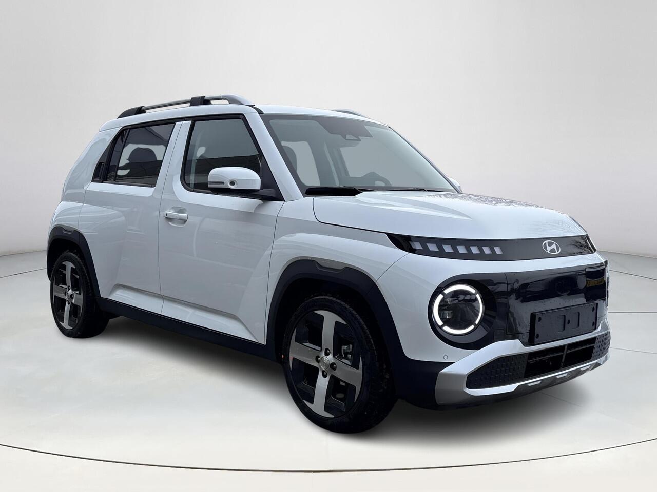 Hyundai INSTER Evolve 49 kWh | Winterpack | Uit voorraad leverbaar | Warmtepomp | Stoel en stuurverwarming | Parkeersensoren voor en achter | Adaptieve cruise control