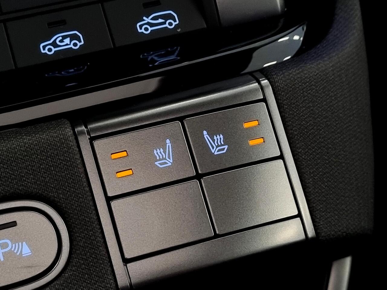 Hyundai INSTER Pulse 49 kWh Winter Pakket / ¤3000,- Voordeel / Rijklaarprijs / airco (automatisch)/ Apple Carplay/Android Auto/ navigatiesysteem/