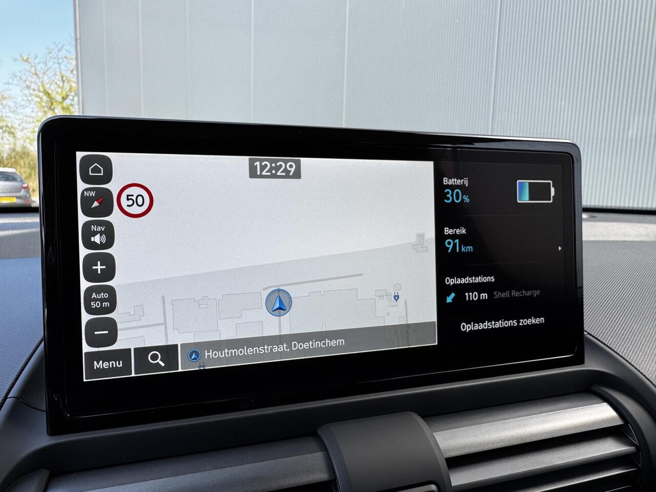 Hyundai INSTER Evolve 49 kWh Winter+Tech Pakket / ¤3000,- Voordeel / Rijklaarprijs / Direct Leverbaar /