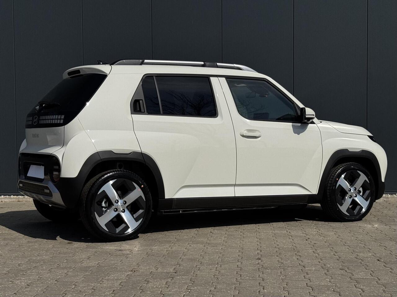 Hyundai INSTER Evolve 49 kWh Winter+Tech Pakket / ¤3000,- Voordeel / Rijklaarprijs / Direct Leverbaar /