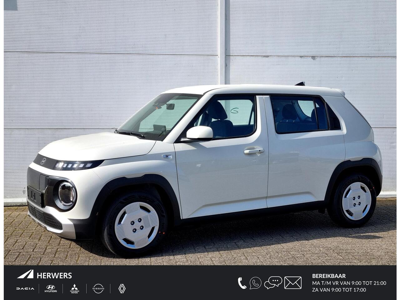 Hyundai INSTER E-Motion 49 kWh MY26 / ¤ 3.000,- Voordeel Op Nieuwprijs / Rijklaarprijs / Direct Leverbaar / Navigatie / Apple Carplay & Android Auto / 5 Jaar Fabrieksgarantie /