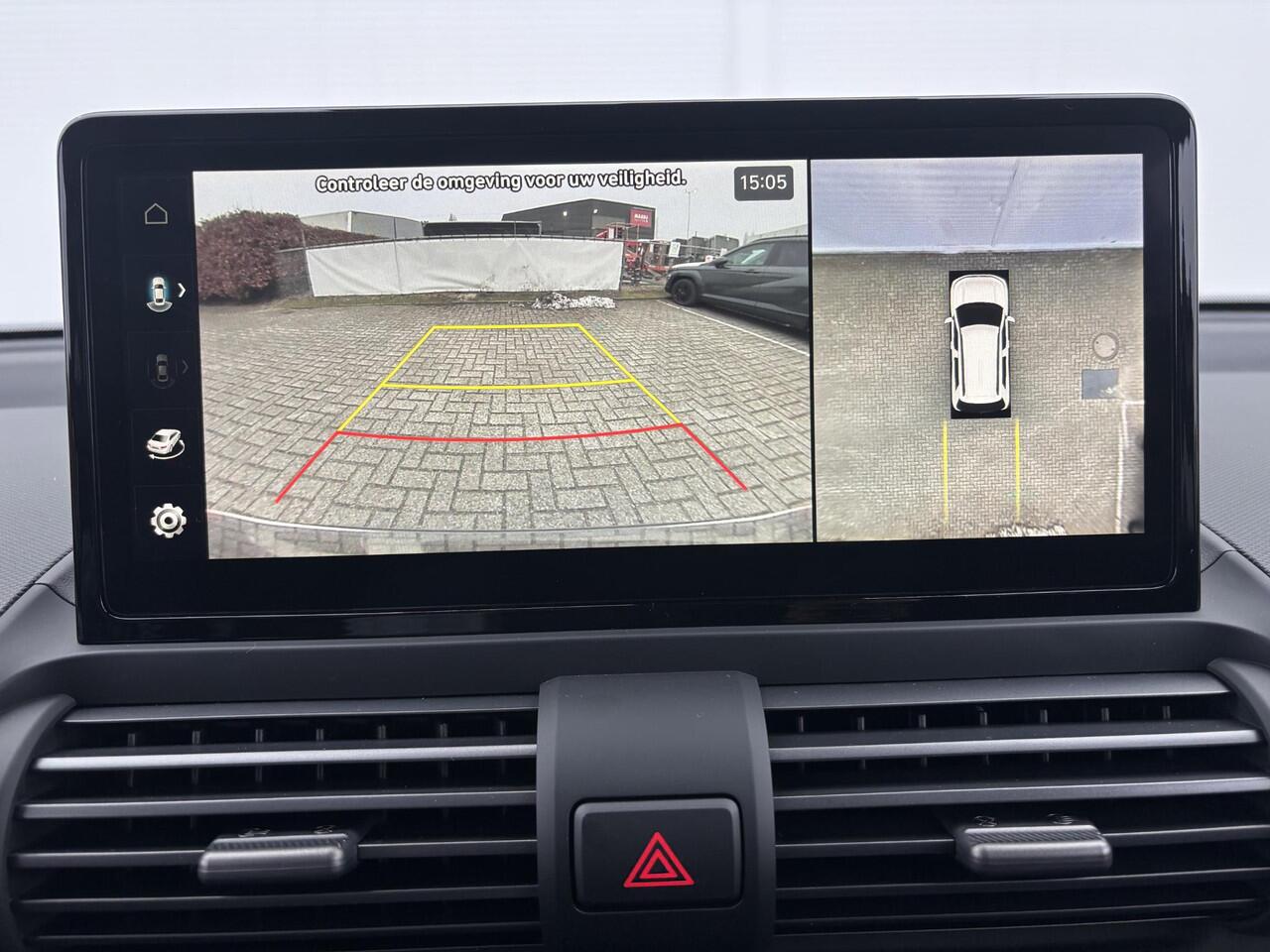 Hyundai INSTER Evolve 49 kWh + Winter & Tech Pack / ¤ 3.000,- Voordeel Op Nieuwprijs / Rijklaarprijs / Direct Leverbaar / Navigatie / LMV / 3-Fase Laden / Warmtepomp /