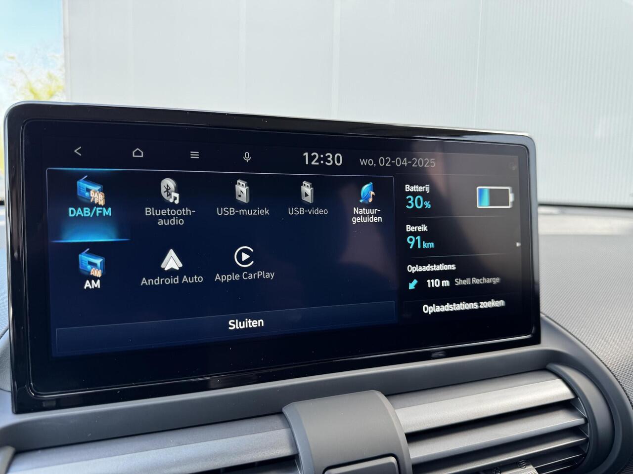 Hyundai INSTER Evolve 49 kWh / Winter & Tech Pack / V2L / 360 Camera / Dynamische Navigatie / Adaptive Cruise Control / Climate Control /