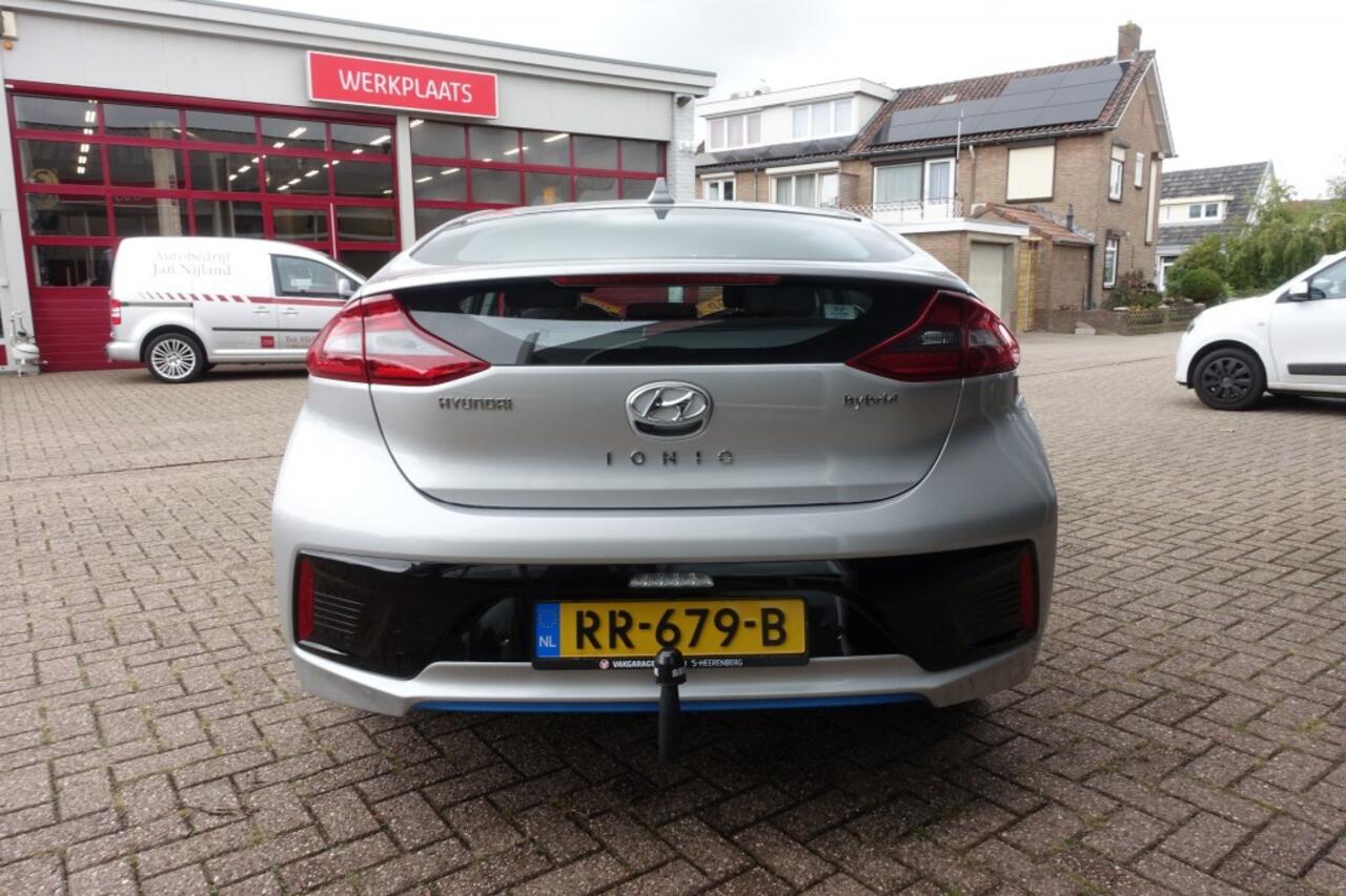 Hyundai IONIQ 1.6 GDI COMFORT TREKHAAK 1E EIGENAAR (All in prijs)