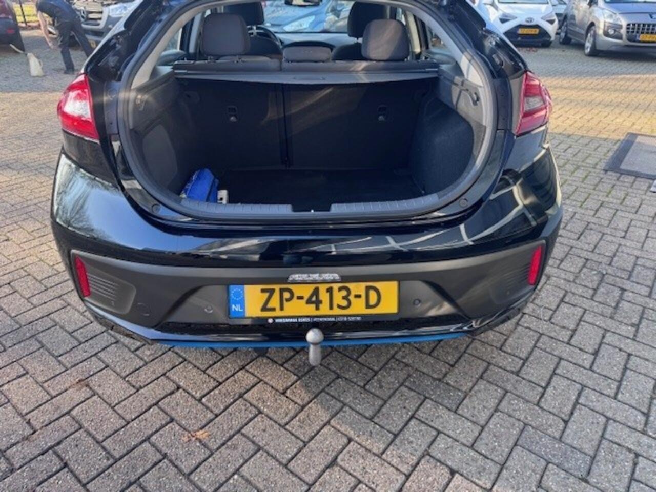 Hyundai IONIQ 1.6 GDi Comfort. Navi, Trekhaak. 5drs.