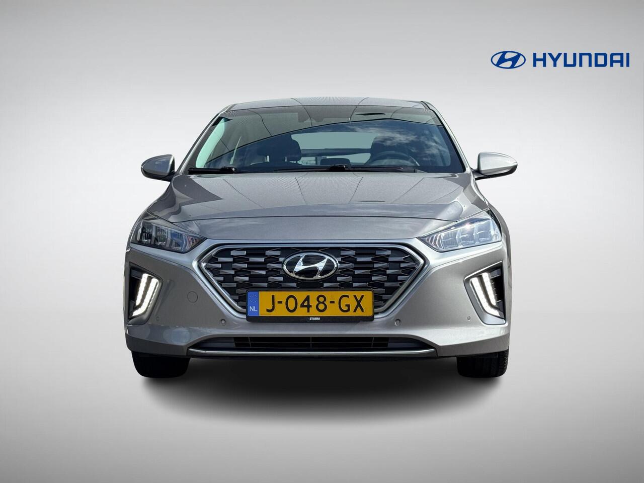 Hyundai IONIQ 1.6 GDi Comfort - Plus | Navigatie | Camera | Apple Carplay/Android Auto | Adapt. Cruise Control | Keyless Entry | Rijklaarprijs!