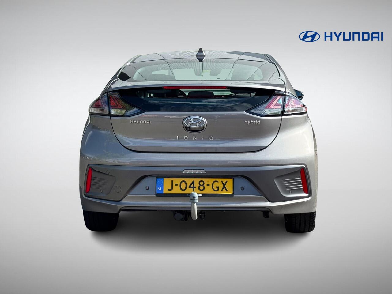 Hyundai IONIQ 1.6 GDi Comfort - Plus | Navigatie | Camera | Apple Carplay/Android Auto | Adapt. Cruise Control | Keyless Entry | Rijklaarprijs!