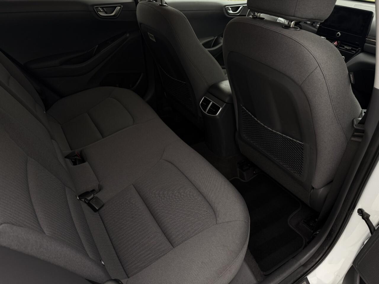 Hyundai IONIQ Comfort EV 38 kWh | Stoelverwarming