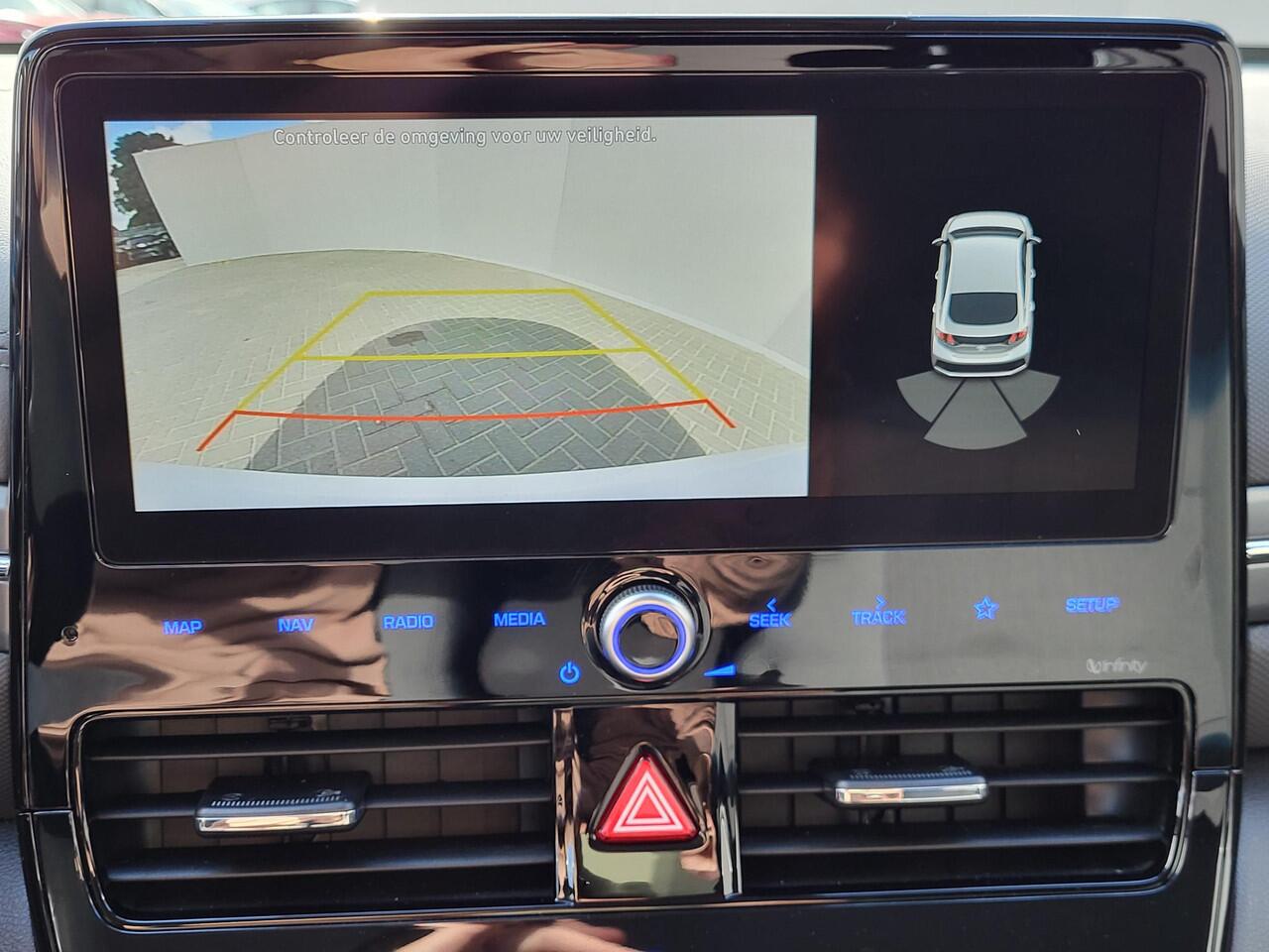 Hyundai IONIQ 1.6 GDi PHEV Comfort Automaat / Navigatie / Camera / Android Auto / Apple Carplay / Infinity-Sound / Cruise Control Adaptief / Stuur- en voorstoel verwarming