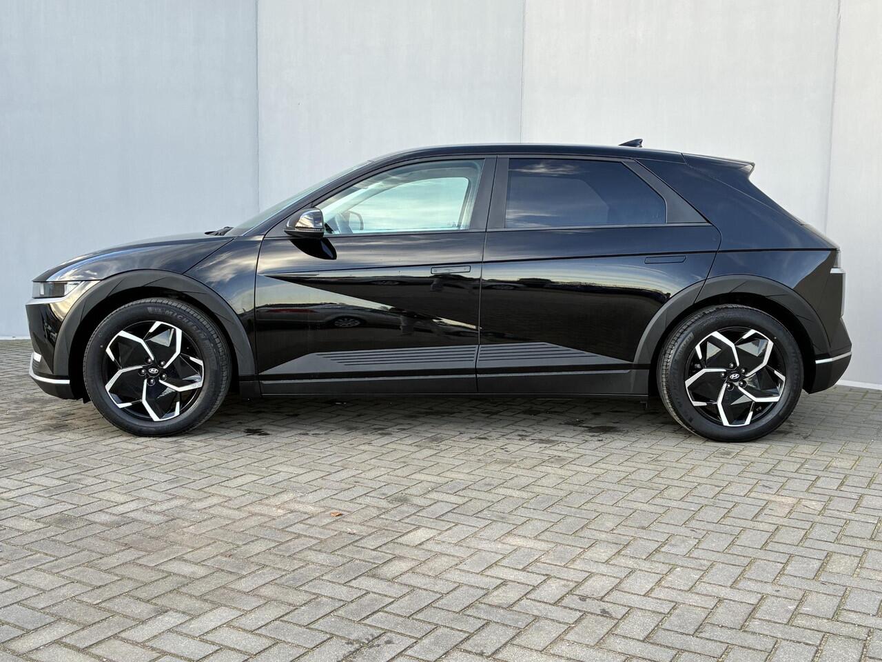 Hyundai IONIQ 5 Connect+ 73kWh / SOH 100% / 8 jaar Batterijgarantie / Trekgewicht 1600KG / Head-up display / Warmtepomp / Adaptieve Cruise Control / Stoel-/Stuurverwaming / Apple Carplay/Android Auto / Bluetooth / Achteruitrijcamera / BOSE audio /