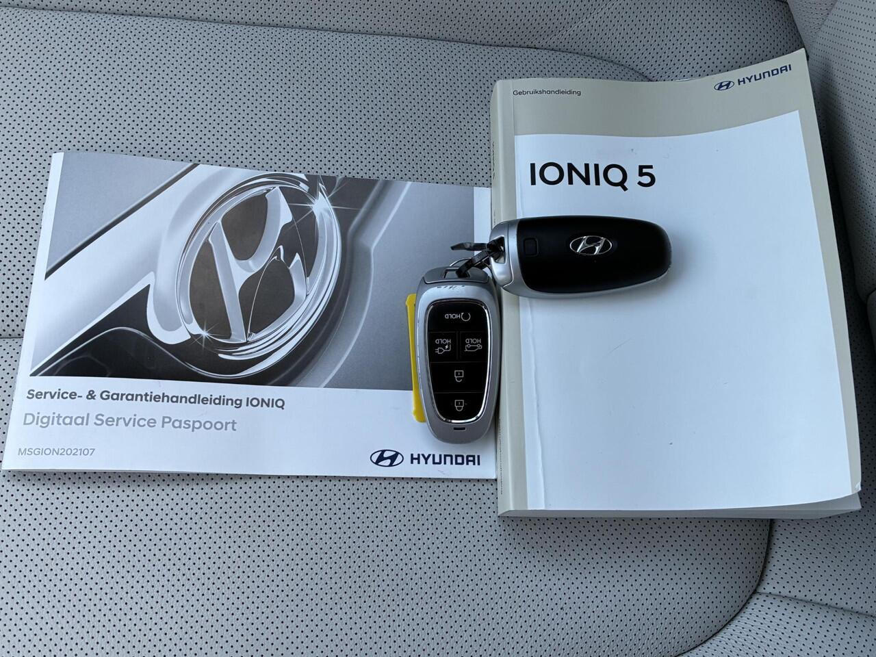 Hyundai IONIQ 5 Connect+ 73kWh / SOH 100% / 8 jaar Batterijgarantie / Trekgewicht 1600KG / Head-up display / Warmtepomp / Adaptieve Cruise Control / Stoel-/Stuurverwaming / Apple Carplay/Android Auto / Bluetooth / Achteruitrijcamera / BOSE audio /