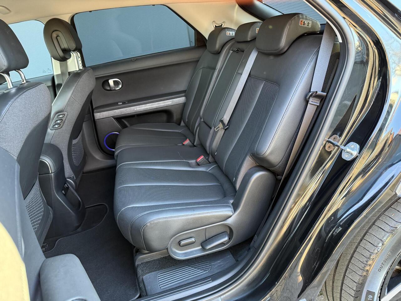 Hyundai IONIQ 5 Lounge 73kWh / Dealer Onderhouden / SOH 93,1% / Elektrische Stoelen met geheugen / Head Up Display / Elektrische Achterklep / 360º Camera / Bose Audio /