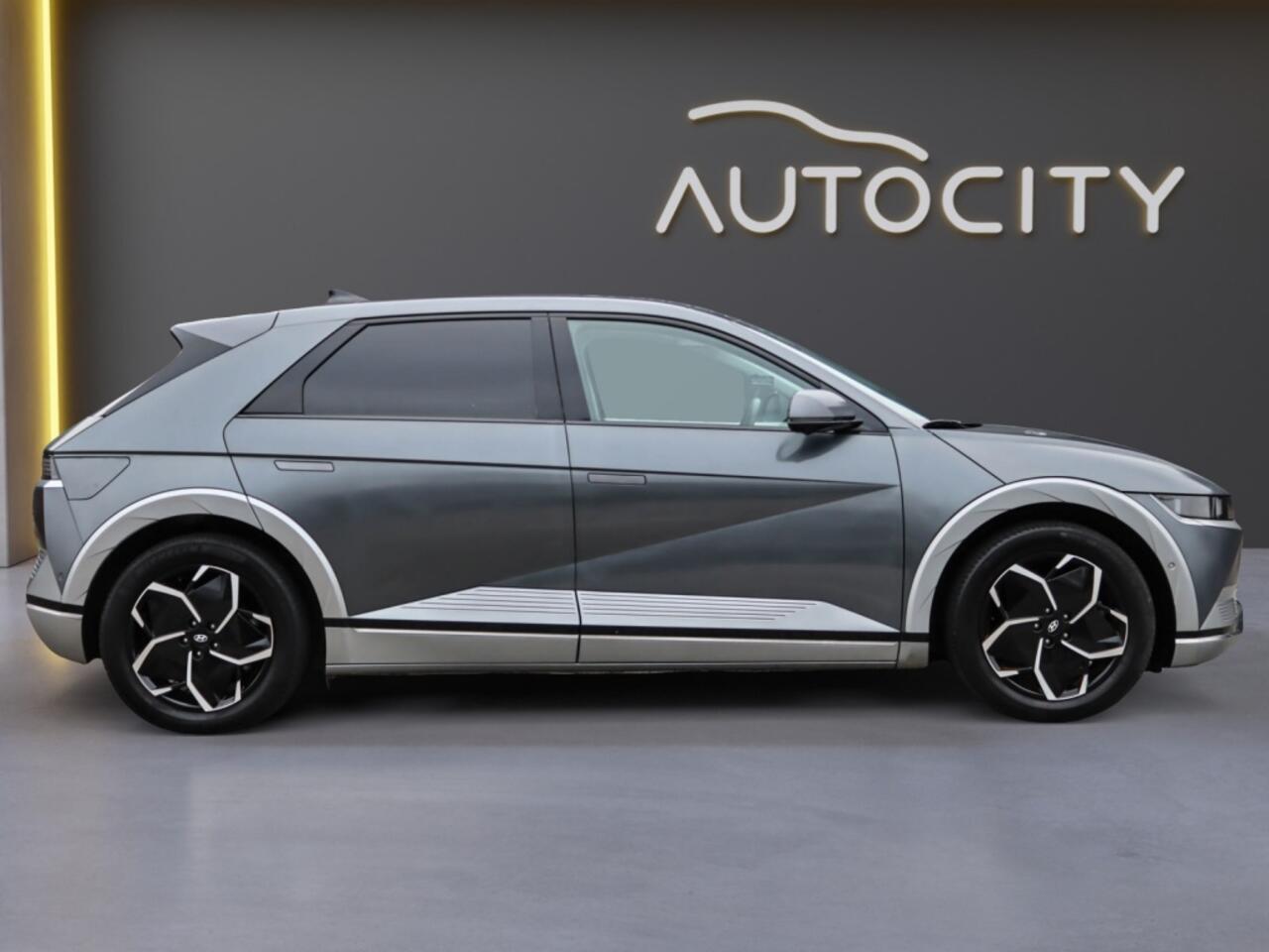 Hyundai IONIQ 5 Uniq Elektro Lounge 73kWh 100% SOH! l Pano l Leder l 360 Camera