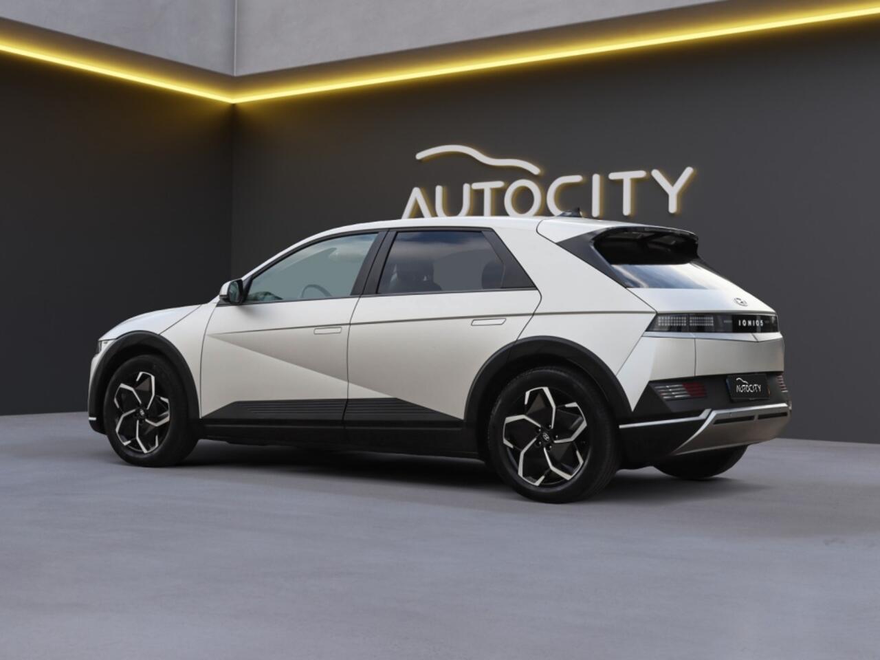 Hyundai IONIQ 5 Style 58 kWh 100% SOH! l Matte l Camera