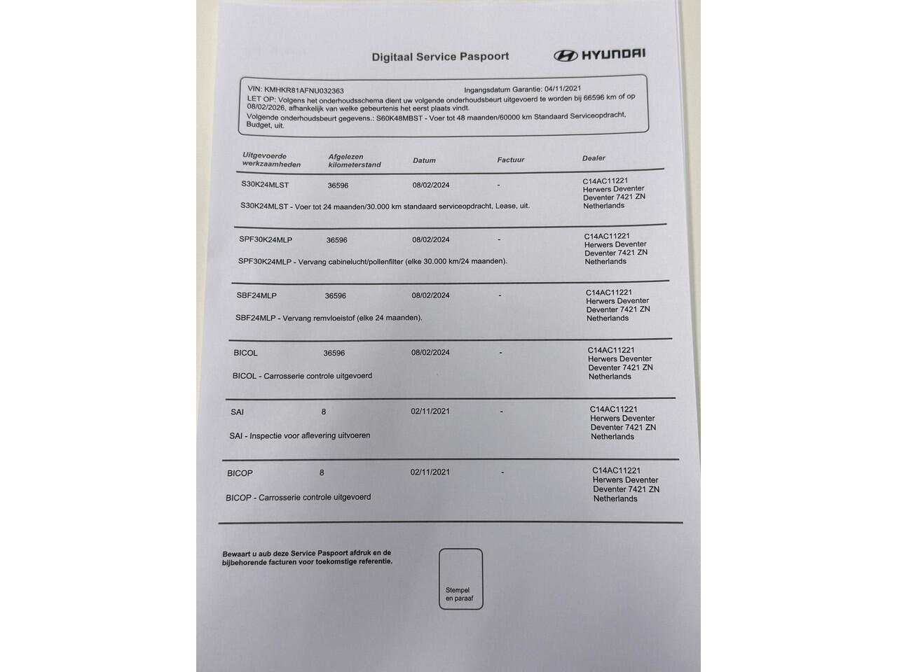 Hyundai IONIQ 5 Lounge 73kWh / NL auto / SOH 100% / Eerste Eigenaar / Dealer Onderhouden / Elektrische Stoelen met Geheugen / Stoel Verwarming+Verkoeling / Adaptive Cruise / Head-Up Display / 360º Camera / Apple Carplay&Android Auto /