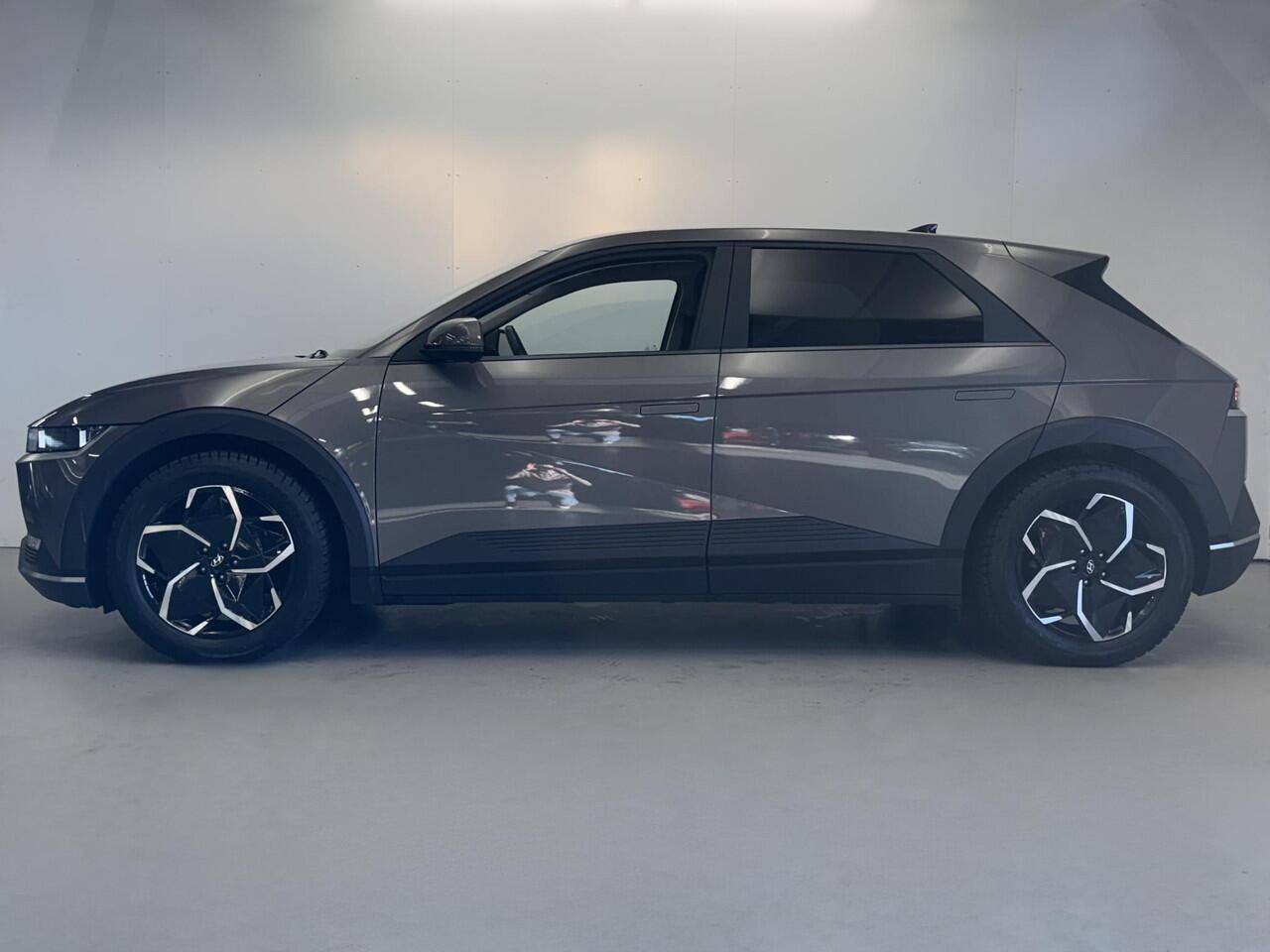 Hyundai IONIQ 5 Style 58 kWh | Warmtepomp | SOH 95% | Trekhaak | NL Auto | Rijklaarprijs