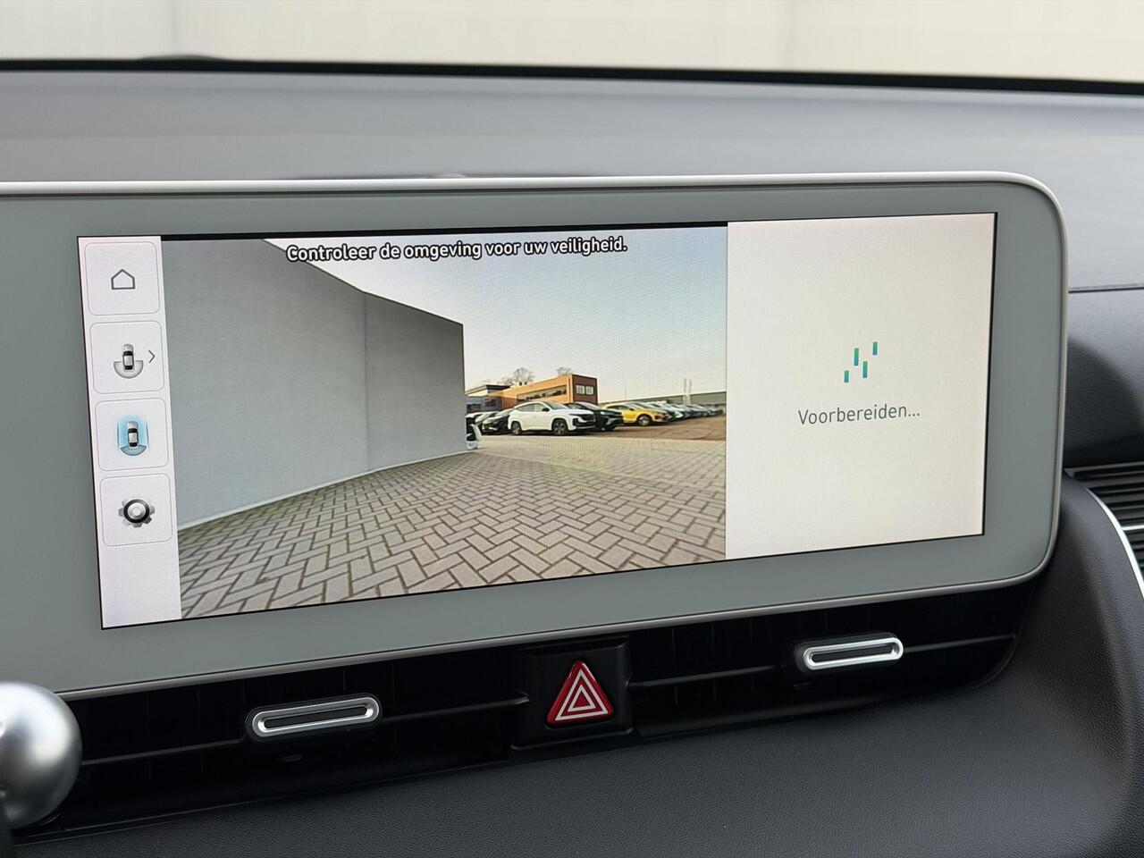 Hyundai IONIQ 5 Connect 73kWh / SOH 97.5 % / Batterijgarantie tot 11-2029 / Dealer Onderhouden / Batterij Garantie 8 Jaar / Warmtepomp / CCS Snel Laden / Adaptieve Cruise / Camera / Navigatie / BOSE / Dode hoek Detectie / Stoel Verwarming / Stuurwiel Verwaring /