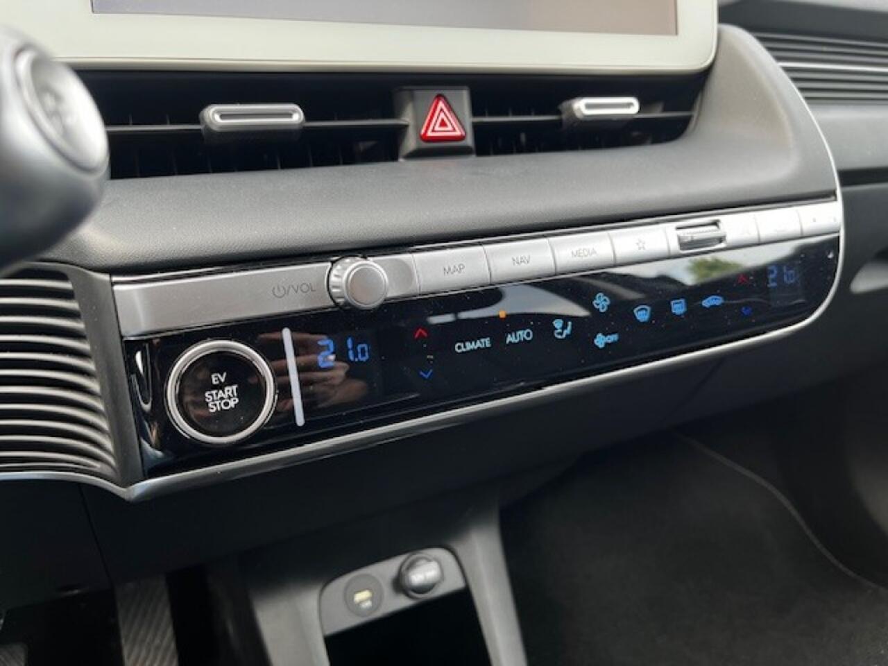 Hyundai IONIQ 58kWh - 125KW - WARMTEPOMP - ORG. NL. - 1E EIG.