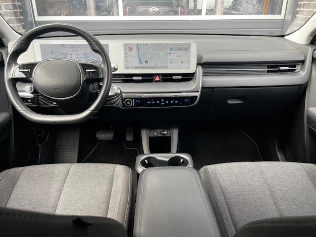 Hyundai IONIQ 58kWh - 125KW - WARMTEPOMP - ORG. NL. - 1E EIG.