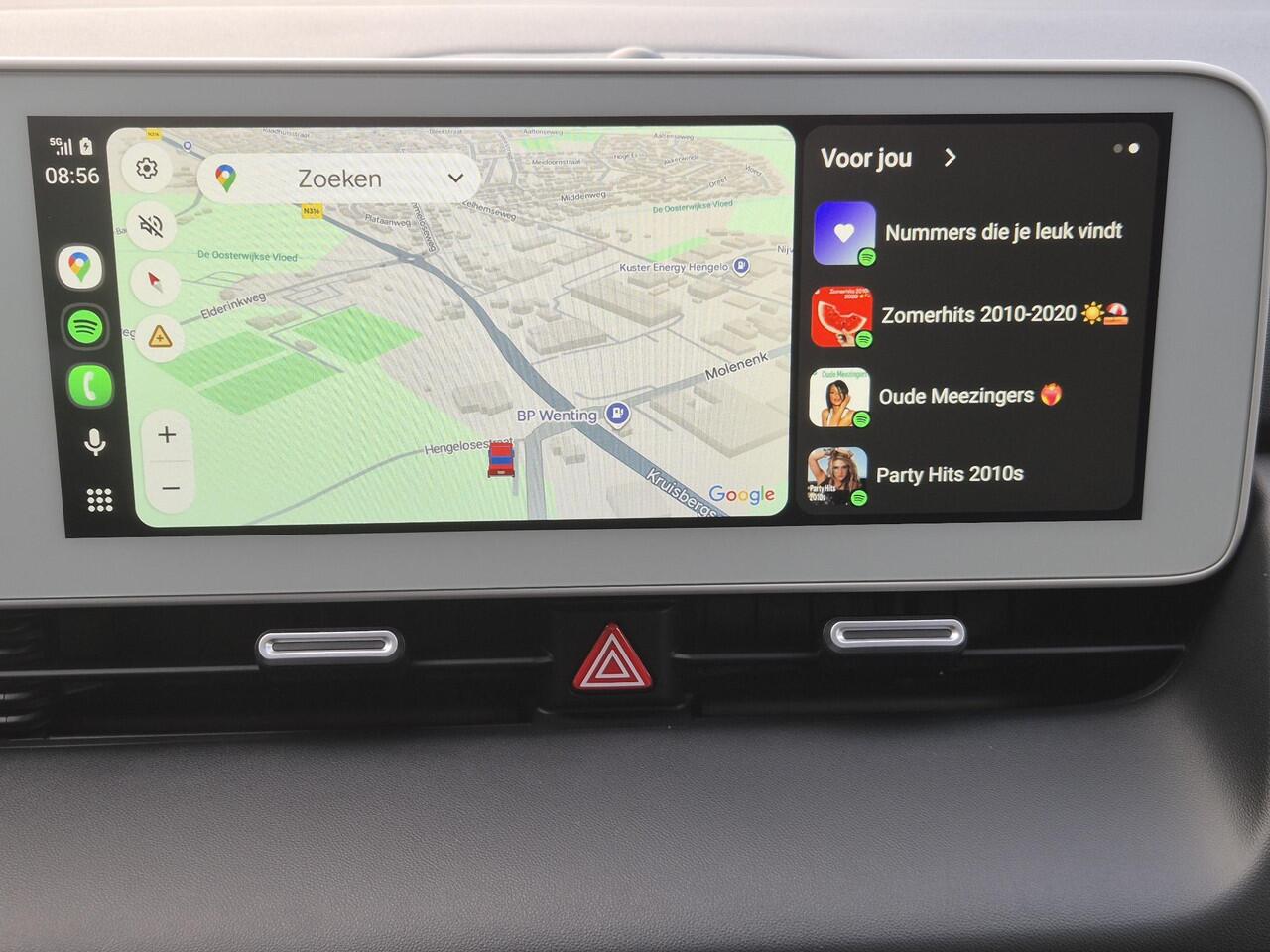 Hyundai IONIQ 5 Connect 73kWh Automaat / 20" Lounge Wielen / Apple Carplay Android Auto / WLTP bereik 451 km / Trekgewicht 1600 kg / Stuur-, Stoel en Achterbankverwarming / Adaptief CC / Elektrische achterklep / Achteruitrijcamera /