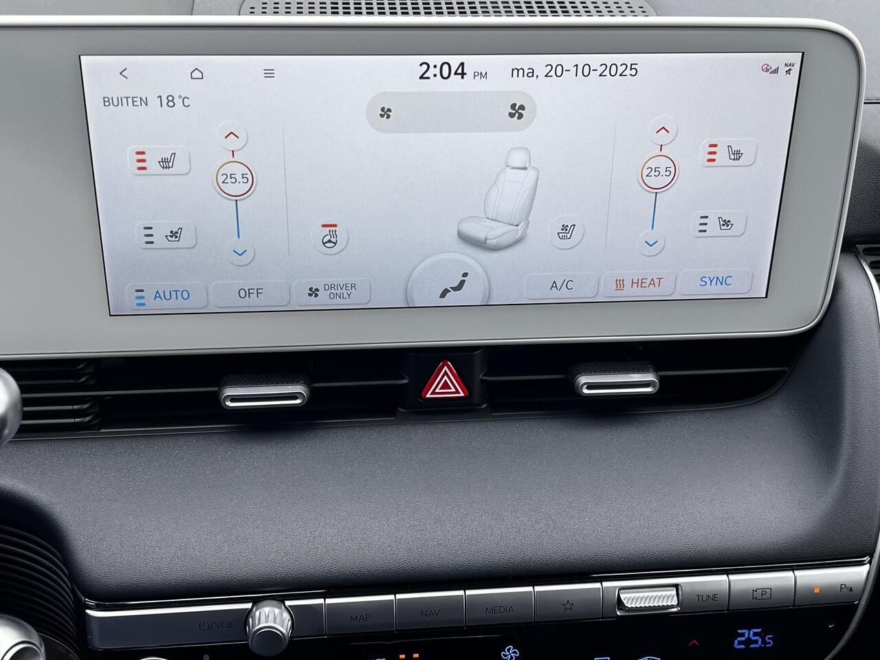 Hyundai IONIQ 5 Lounge AWD 73kWh 306pk Automaat / Dealer onderhouden / SoH accu 100% / Range 430km / 1.600 kg afneembare trekhaak / Elektrische stoelen en klep / Stoelventilatie / Stuur-, stoel- en achterbankverwarming /