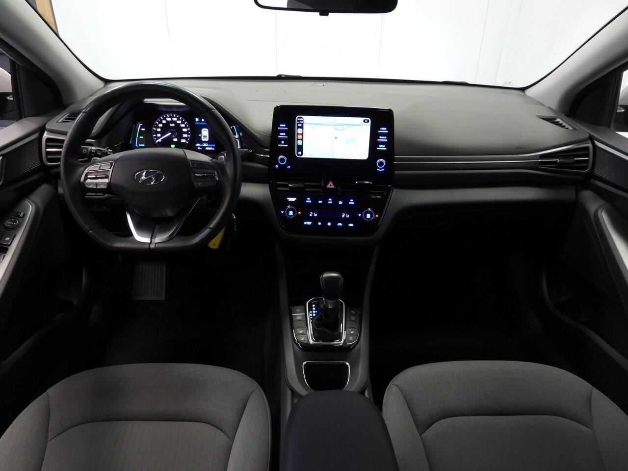 Hyundai IONIQ 1.6 GDi PHEV Plug-In i-Motion NAVI-APP/CAMERA/CLIMA/16"LMV!