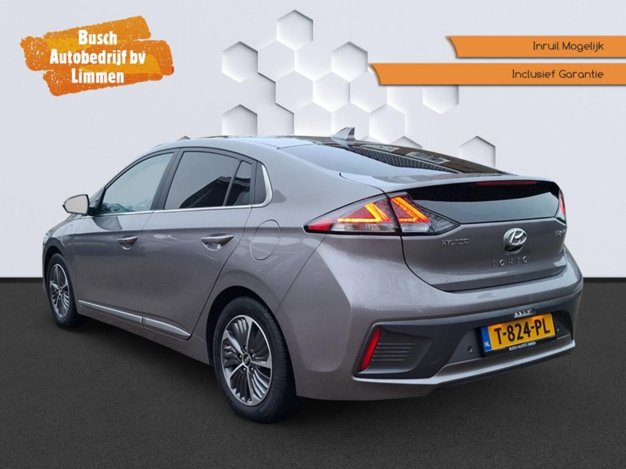 Hyundai IONIQ 1.6 GDi PHEV Advantage Sky-Active Plug-In Hybride, Alle optie's 61.000 km. Nieuwstaat.