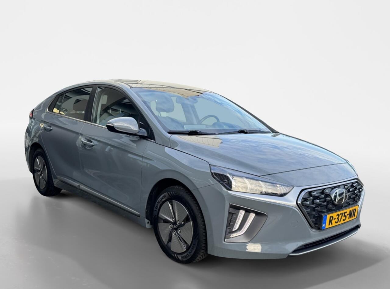 Hyundai IONIQ 1.6 GDI HEV Comfort | Navigatie | Premium audio | Cruise | Camer
