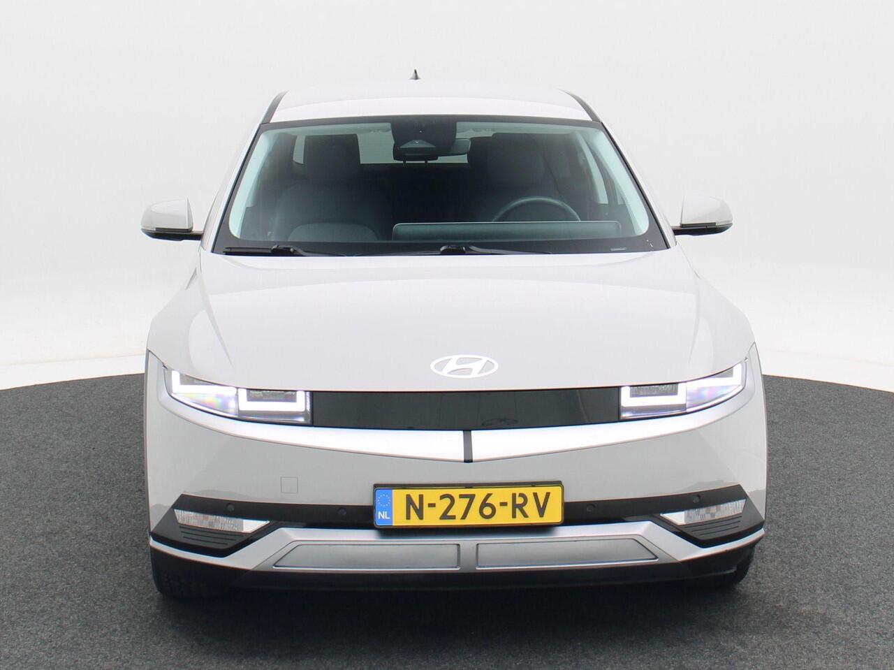 Hyundai IONIQ 5 Connect+ 73kWh 218 Pk | Bose Audio | Elektrisch Verstelbare Stoelen | Virtual Cockpit | Stoelverwarming | Camera | Adaptive Cruise | 19 Inch | 79.265 Km