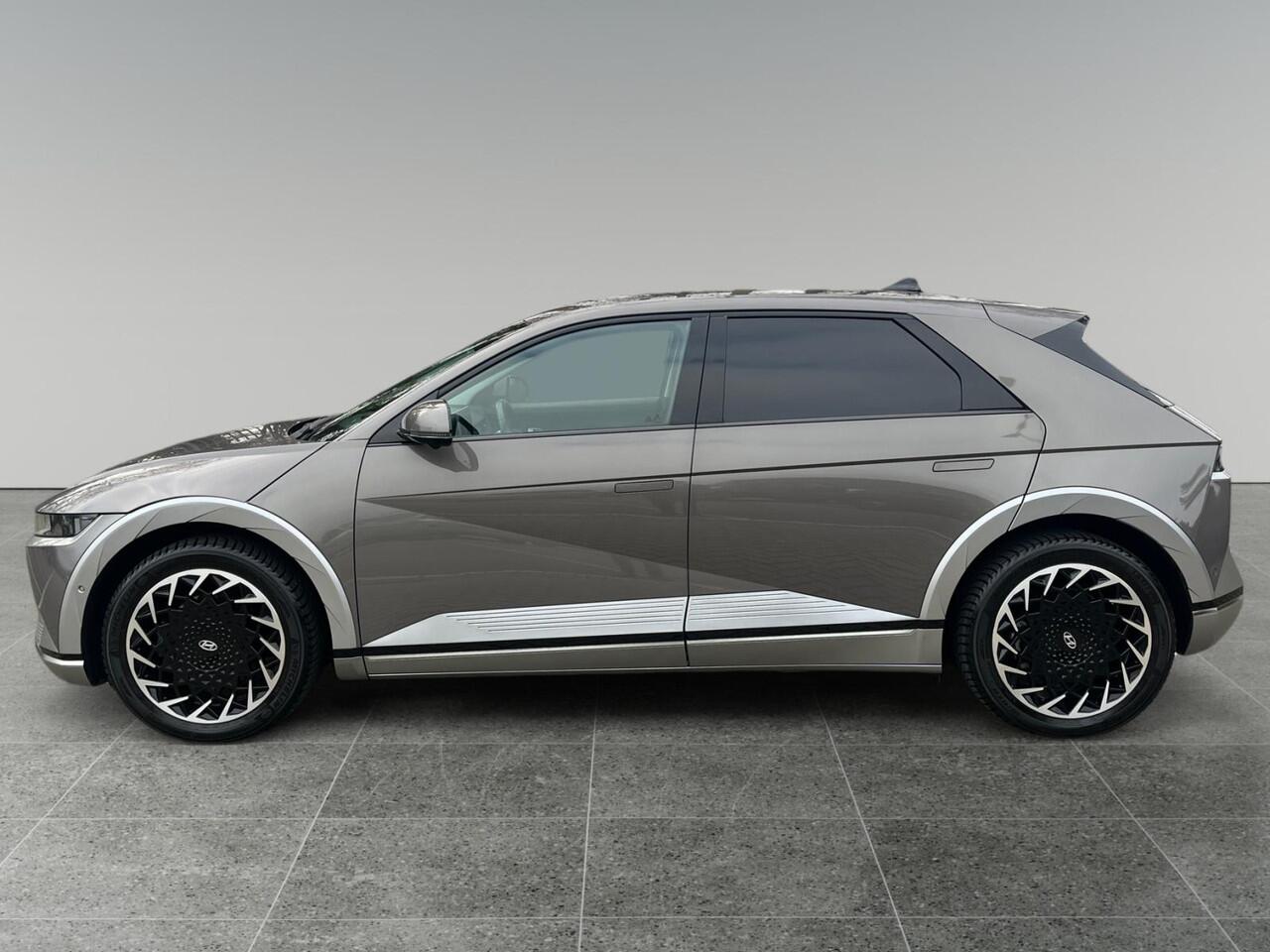 Hyundai IONIQ 5 Lounge AWD 73kWh 325pk | LONG RANGE ACCU | 20 INCH | MEMORY-FUNCTIE & LEDEREN INTERIEUR | AFN. TREKHAAK | ACHTERKLEP ELEKTRISCH | WINTERBANDEN |