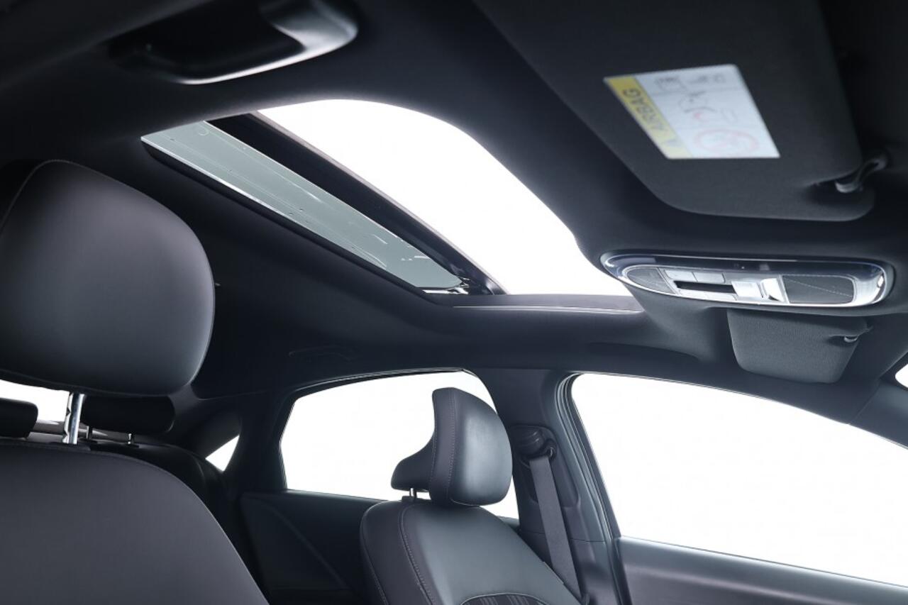 Hyundai IONIQ 6 First Edition AWD 77.4 kWh | PANORAMADAK ? 1e Eigenaar | SOH 100%