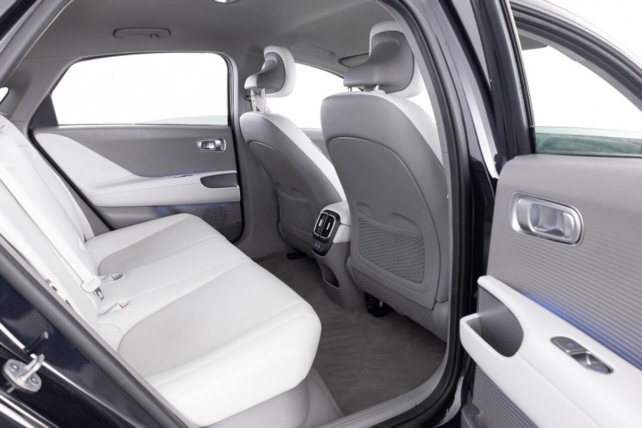 Hyundai IONIQ 6 Lounge 77.4 kWh | SOH 100% | LEDER | FULL LED | CAMERA