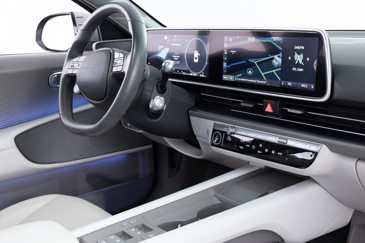 Hyundai IONIQ 6 Lounge 77.4 kWh | LEDER | FULL LED | EL. STOELEN