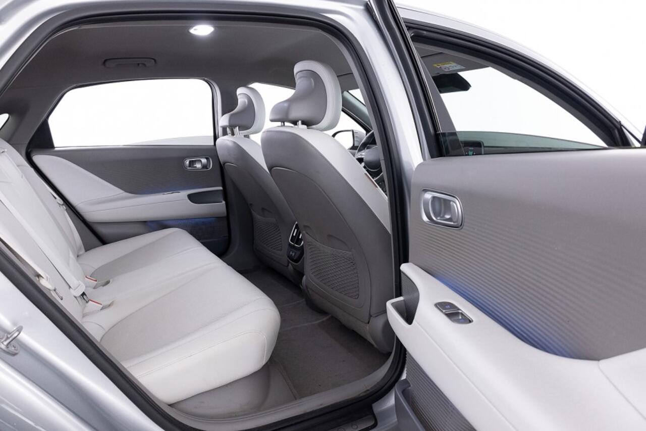 Hyundai IONIQ 6 Lounge 77.4 kWh | LEDER | FULL LED | EL. STOELEN