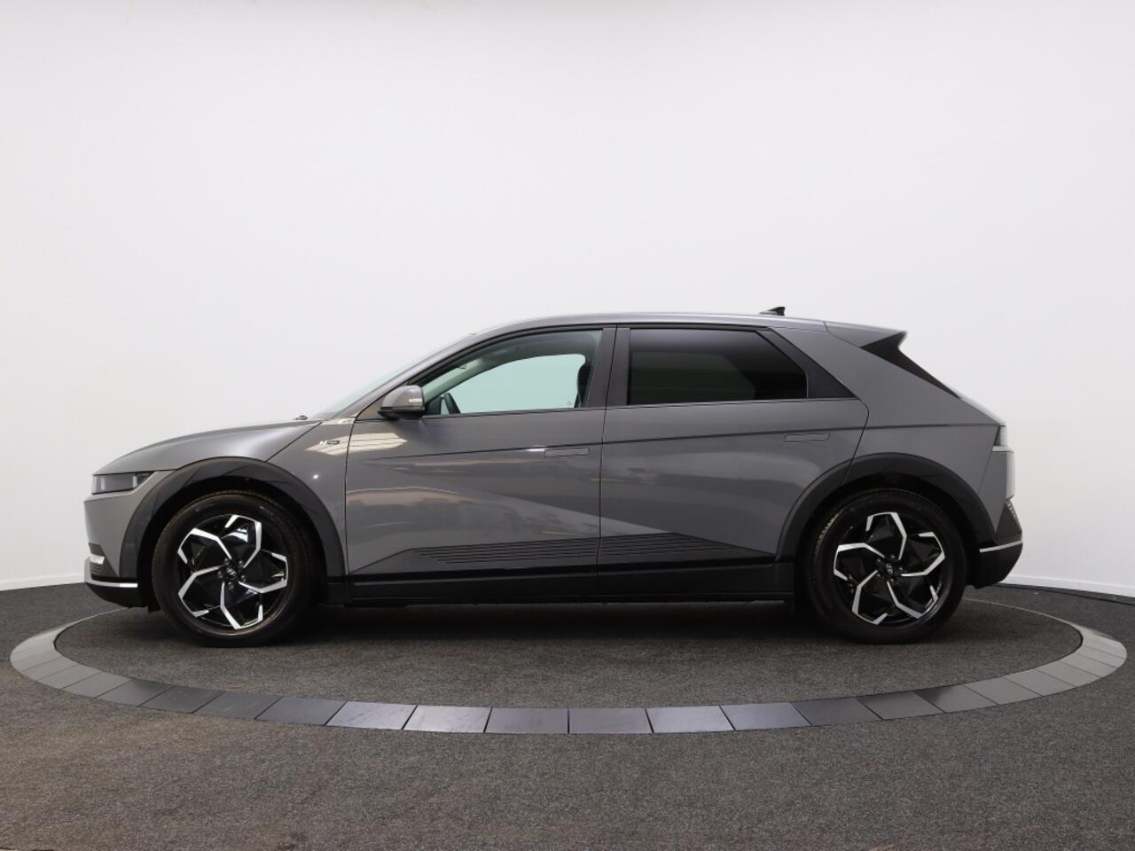 Hyundai IONIQ Style 77.4 kWh | N-Style | Navigatie | Camera |