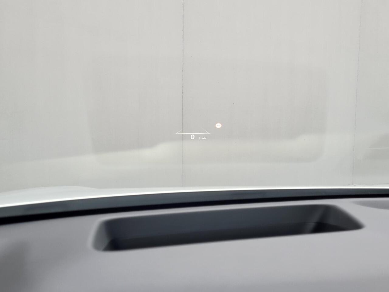 Hyundai IONIQ 6 First Edition AWD 77.4 kWh Automaat / 100% SOH / Origineel NL Auto / tot 04-2009 Fabrieksgarantie / Allseason banden / Schuifkanteldak / 360° camera / Navigatie / Headup Display / Android Auto / Apple Carplay / BOSE audio / Stuur-, voorstoel- en achterb