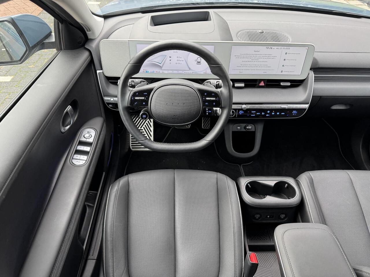 Hyundai IONIQ 5 Connect+ 77.4 kWh | Lederen bekleding | Warmtepomp & V2L | Geïntegreerde navigatie | Apple Carplay & Android Auto | Adaptieve Cruisecontrol | Camera | Warmtepomp | Stoel/-Stuur verwarming |