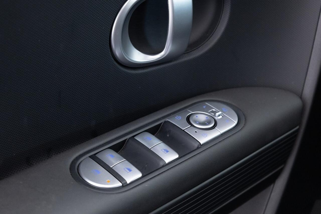 Hyundai IONIQ 5 Style 77.4 kWh | CAMERA | NAVI | ECC | EL. Stoel | VELGEN