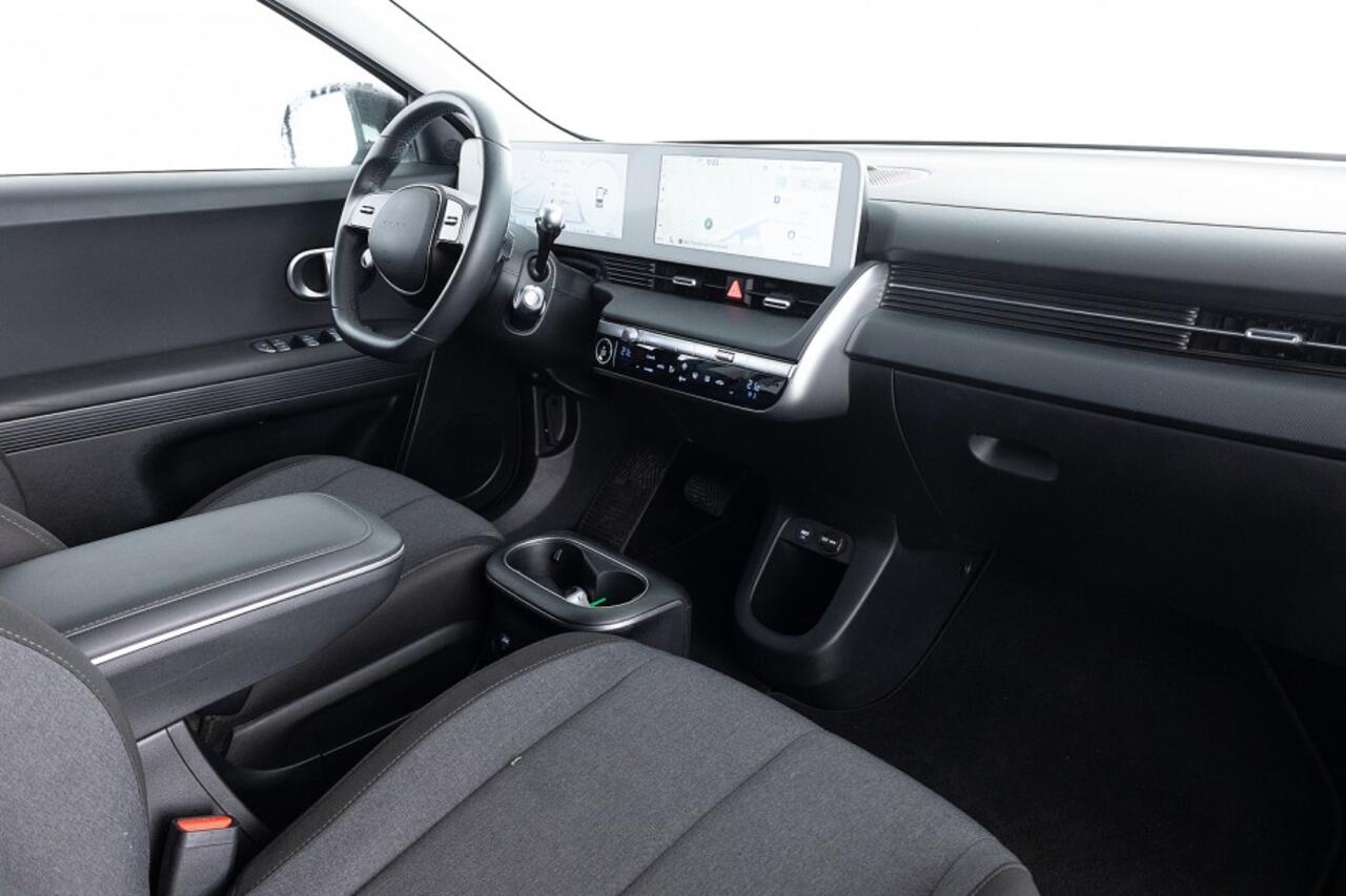 Hyundai IONIQ 5 Style 77.4 kWh | CAMERA | NAVI | ECC | EL. Stoel | VELGEN