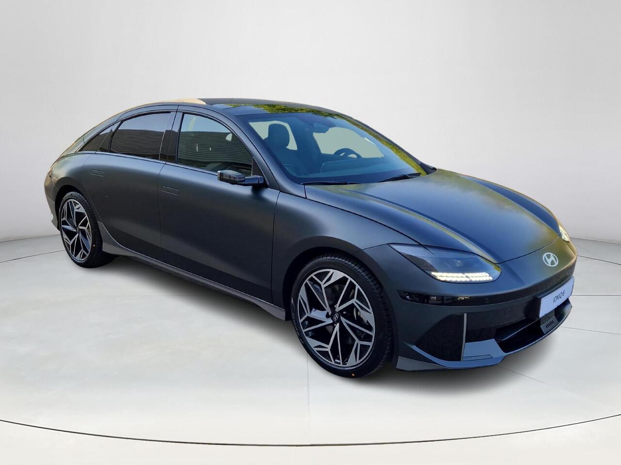 Hyundai IONIQ 6 Lounge 77.4 kWh | Meest luxe uitvoering | 20-inch wielen | Bose Premium Sound | Direct leverbaar |