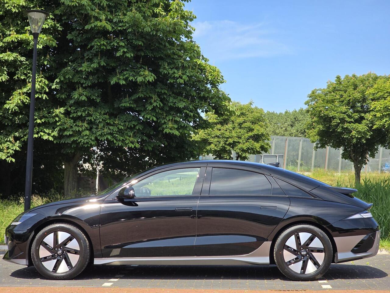 Hyundai IONIQ 6 Connect 77.4 kWh | 8.450 KORTING | WARMTEPOMP | HEAD UP DISPLAY | VOORVERWARMEN | V2L |