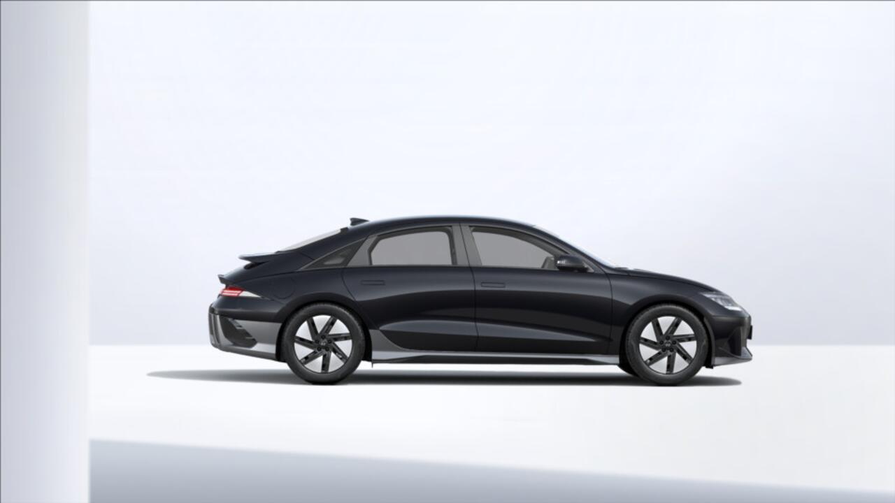 Hyundai IONIQ 6 Connect 53 kWh / Incl. ¤8400,- Wegrijvoordeel / Rijklaarprijs / Uit voorraad Leverbaar /