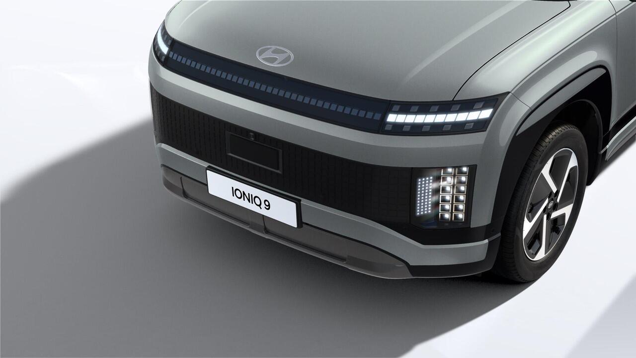 Hyundai IONIQ 9 Connect 7p. 110.3 kWh