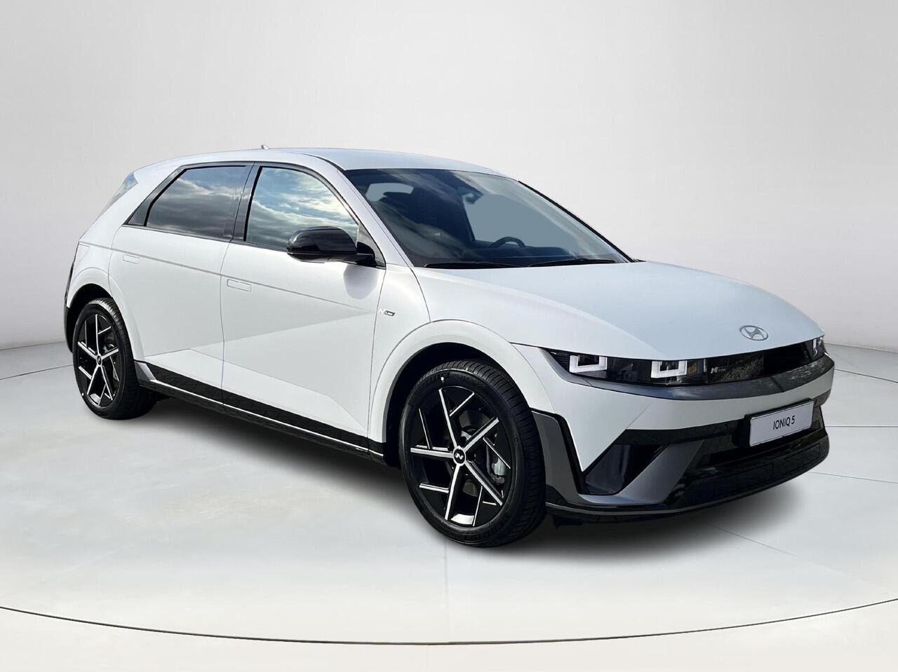 Hyundai IONIQ 5 N Line Edition Limited 84 kWh | Rijklaarprijs! | 20-inch N-Line velgen | Elektrisch verstelbare stoelen | N-Line interieur |